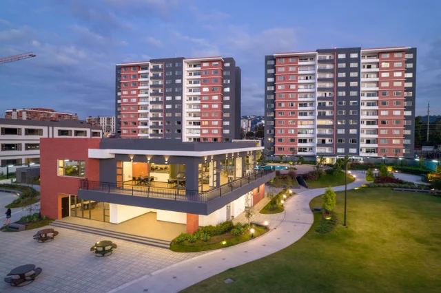 Apartamento en Renta Zona 14 — Segheria La Villa